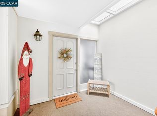 1400 Ptarmigan Dr APT 2, Walnut Creek, CA 94595