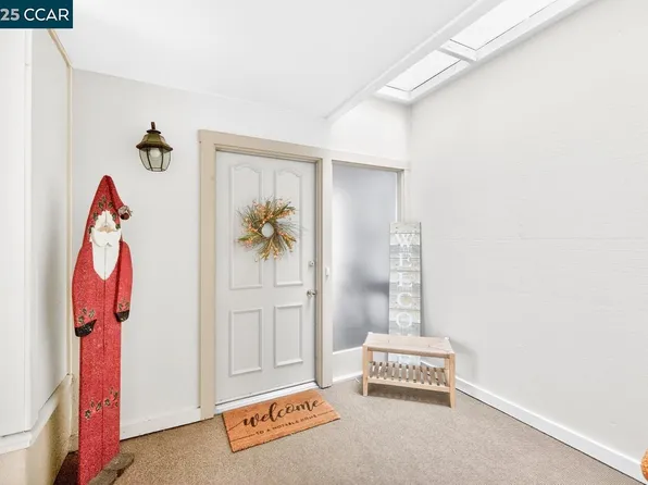 1400 Ptarmigan Dr APT 2, Walnut Creek, CA 94595