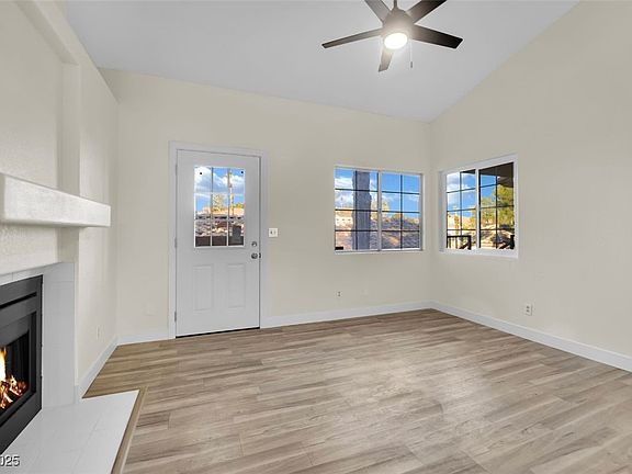 3rd image of 1620 N Torrey Pines Dr Unit 203
