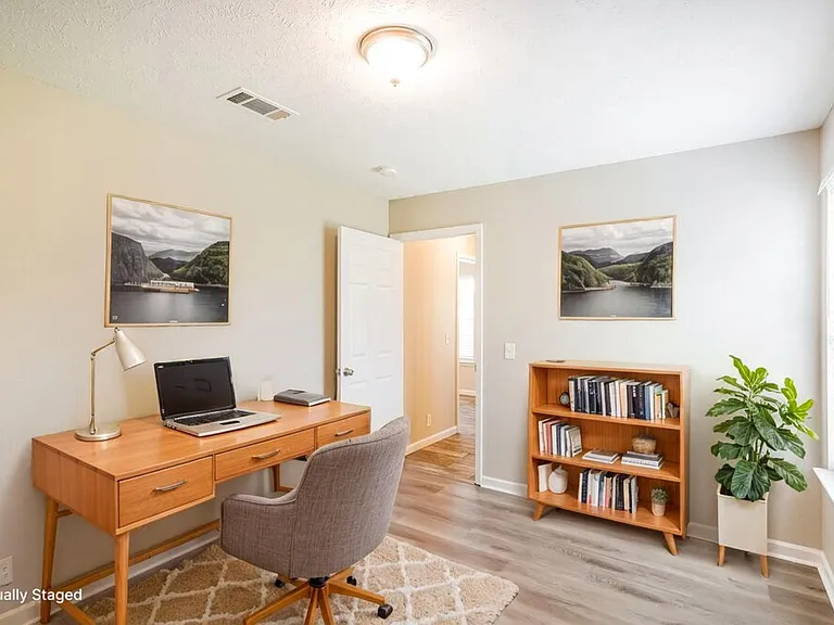 1312 S Hampton Ct — Photo 16