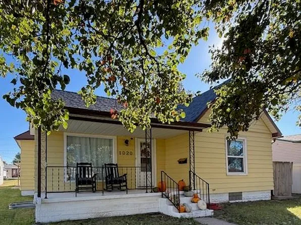 1020 Carroll Ave, Larned, KS 67550