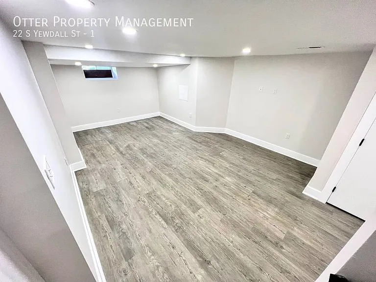 22 S Yewdall St #1 — Photo 19