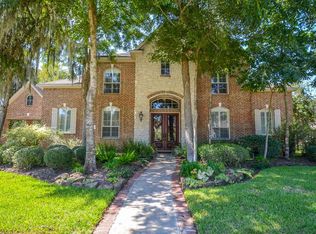 7726 Long Shadows Dr, Sugar Land, TX 77479