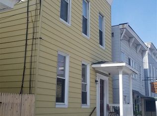 18 Division St, Cohoes, NY 12047