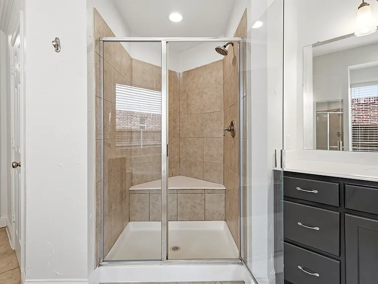 2127 Estes Park Dr — Photo 16
