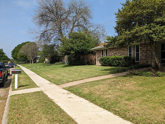 Angle left view of the house