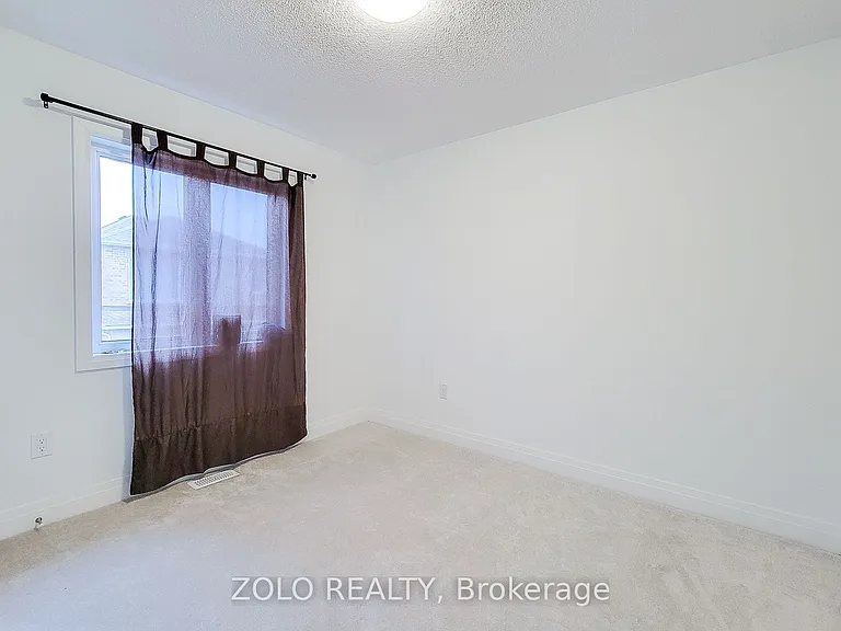 551 Bellflower Ct — Photo 21