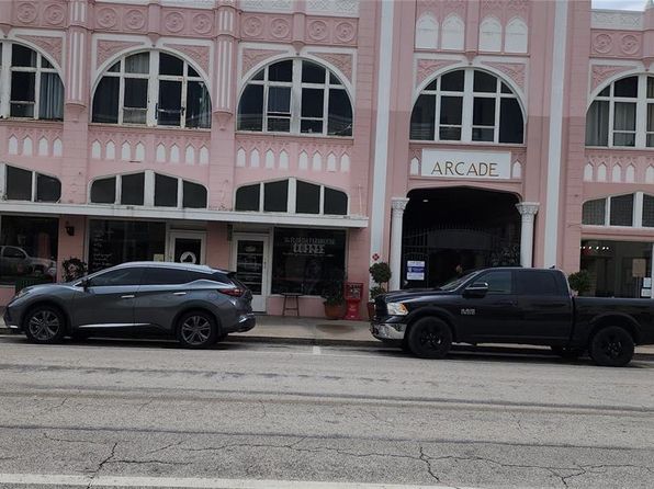 (undisclosed Address)