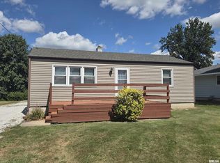 1742 W Jackson St, Macomb, IL 61455