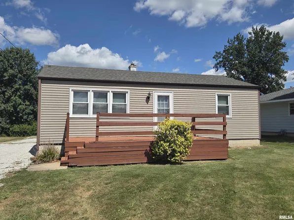 1742 W Jackson St, Macomb, IL 61455