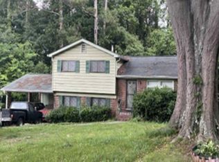 808 Vanderbilt Ct NW, Atlanta, GA 30318
