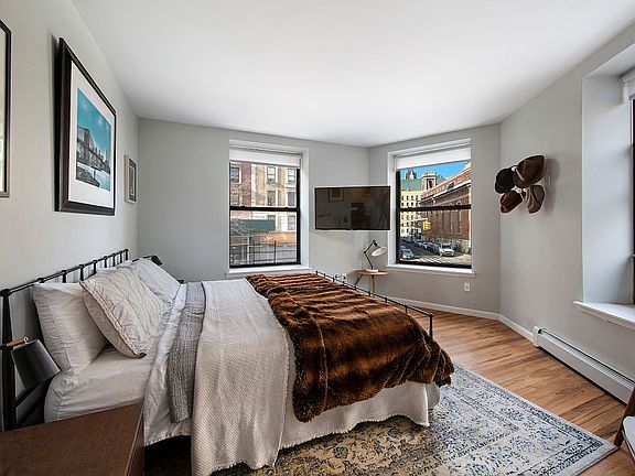 3rd image of 72 Saint Nicholas Ave APT 2A