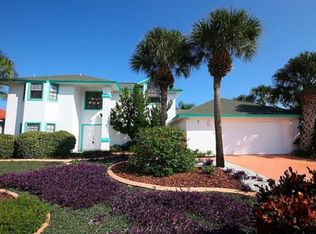 7 Laurel Ln, Palm Coast, FL 32137