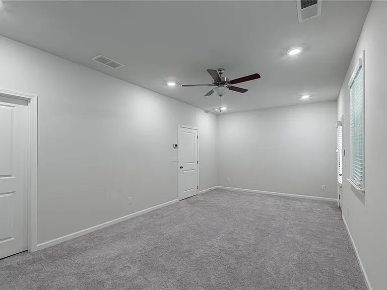2701 Cedar Pine Way — Photo 17