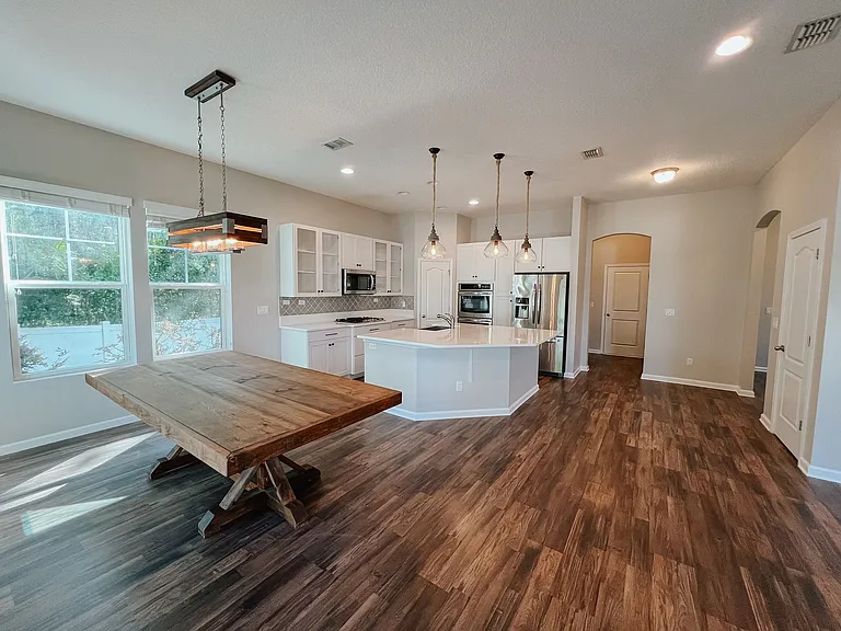 2246 Eagle Perch Pl — Photo 21