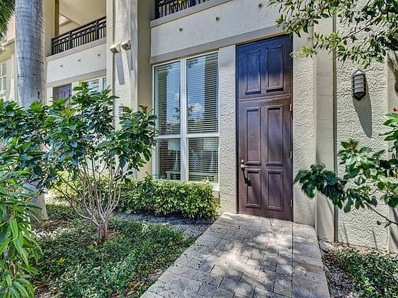 3rd image of 550 Okeechobee Blvd APT 127