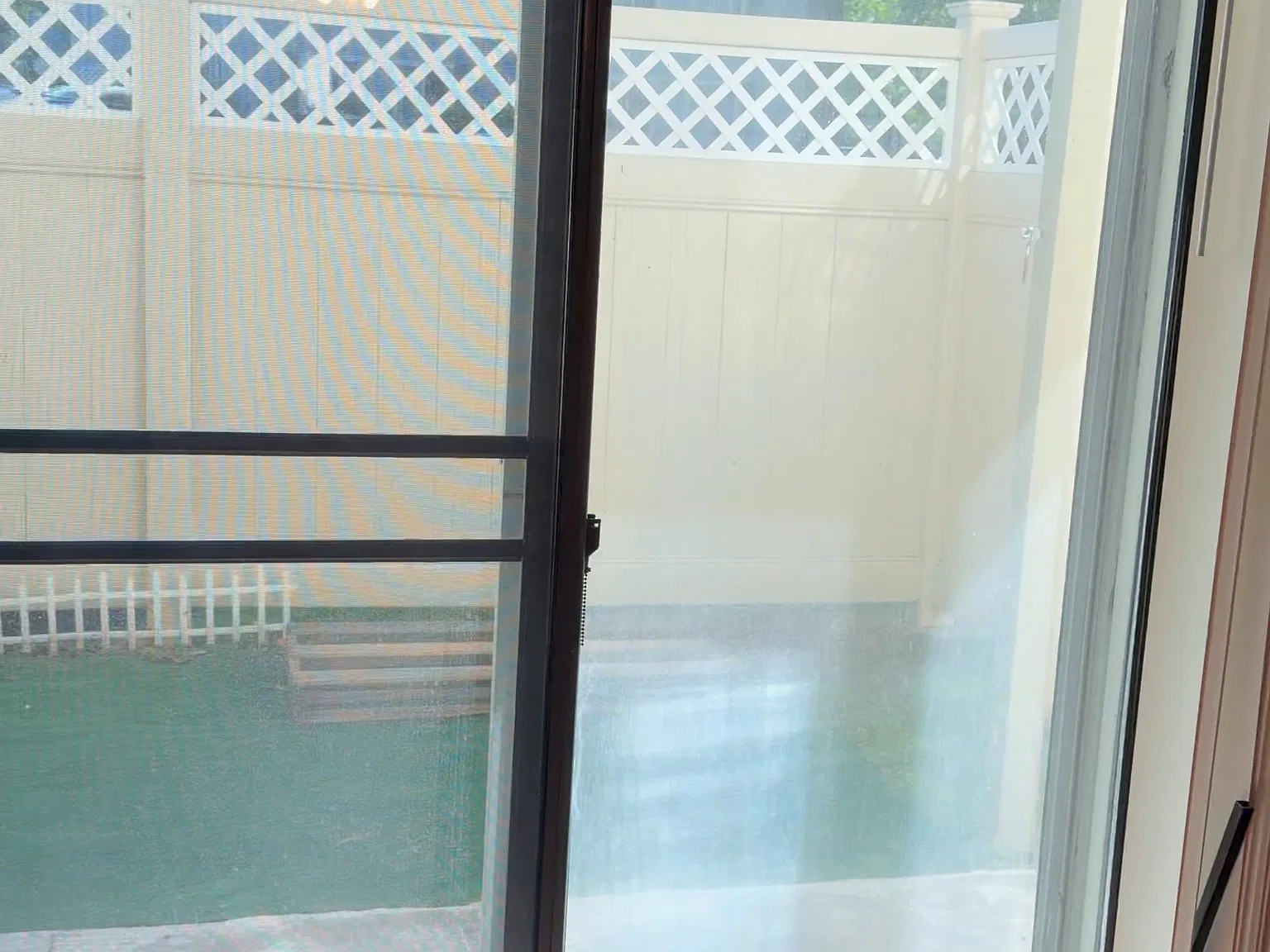 2 bed, 860 sqft, $2,300 — Photo 3