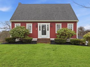 60 Old Farm Rd, Bridgewater, MA 02324