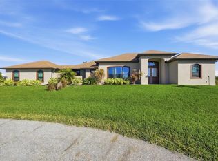 5 Aye Ct, Placida, FL 33946