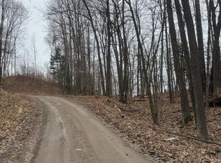 Maple Valley Ln, Cohasset, MN 55721