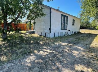 103 W 3rd St, Coleman, TX 76834