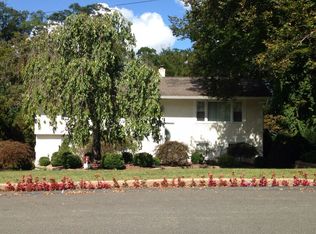 100 Gay Ridge Rd, Yorktown Heights, NY 10598