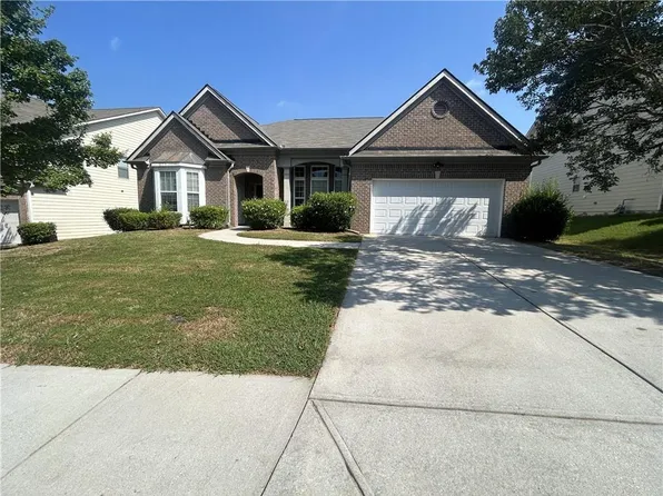 825 Stonehaven Rd SW, Atlanta, GA 30331