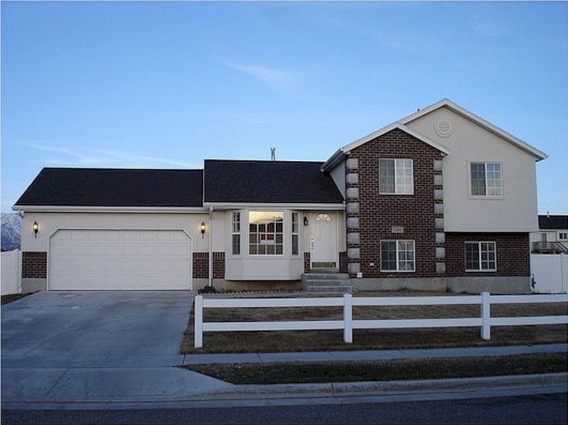 Front View of Home