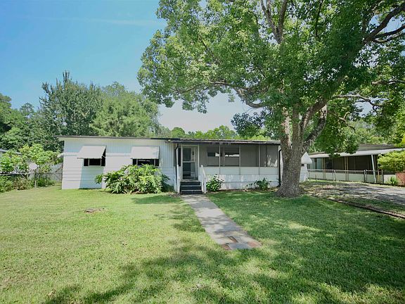 3rd image of 2848 N 8th St