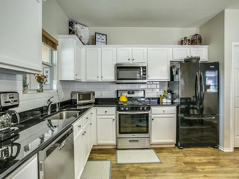 1315 Mojave Bnd — Photo 12