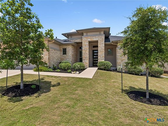 3rd image of 224 Sweeping Sage Ln