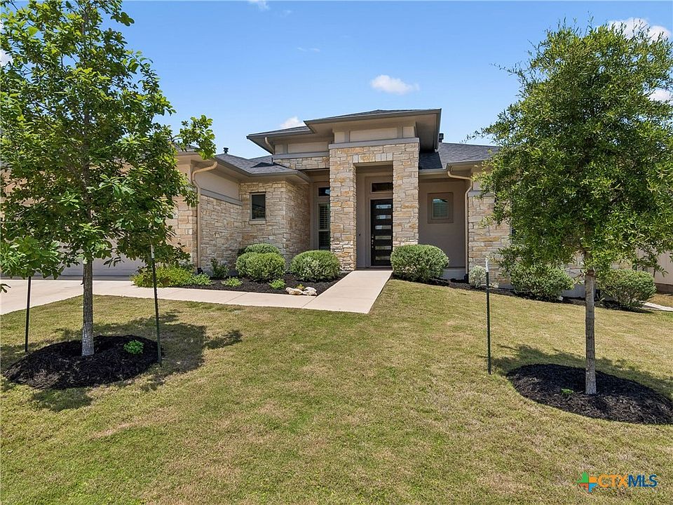 1st image of 224 Sweeping Sage Ln