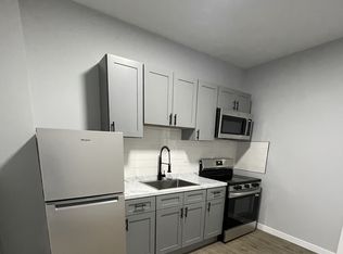 2260 N 16th St #1F, Philadelphia, PA
