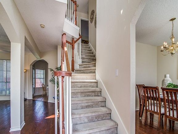 5th image of 8117 Dock St