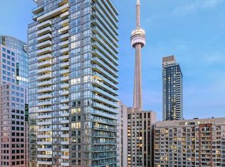 8 Mercer St #412, Toronto, ON M5V 0C4
