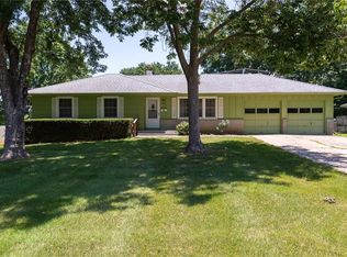 13003 Crystal Ave, Grandview, MO 64030