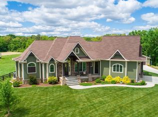 852 Coleman Trl, Murray, KY 42071