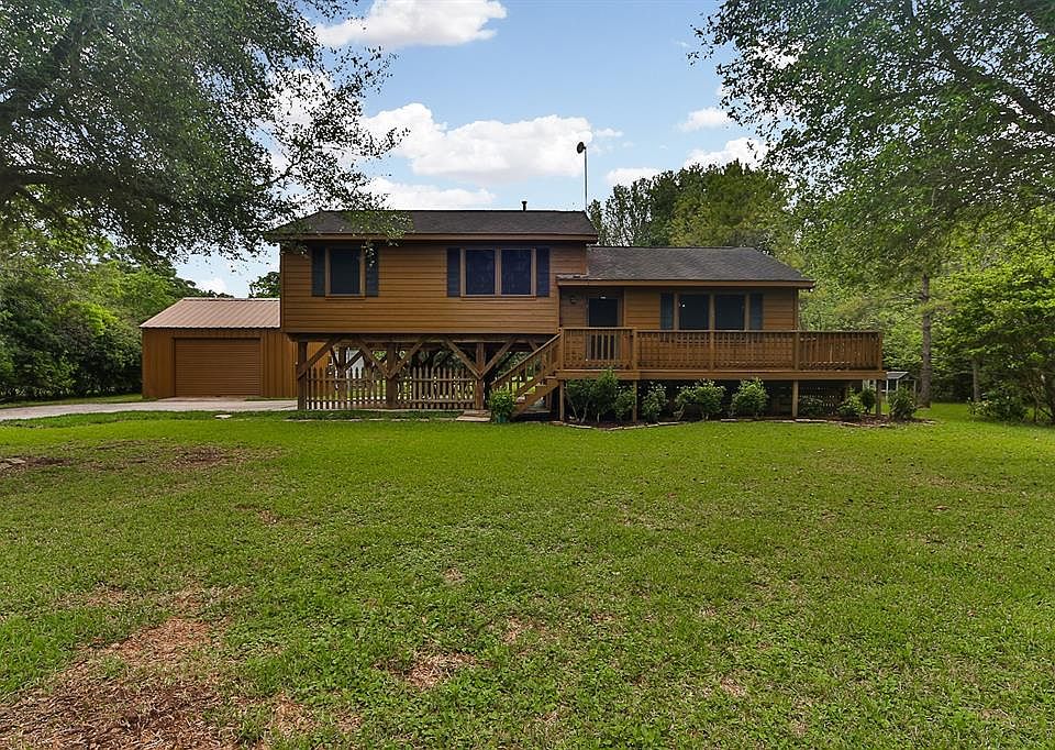 1st image of 4614 Gainsborough Dr
