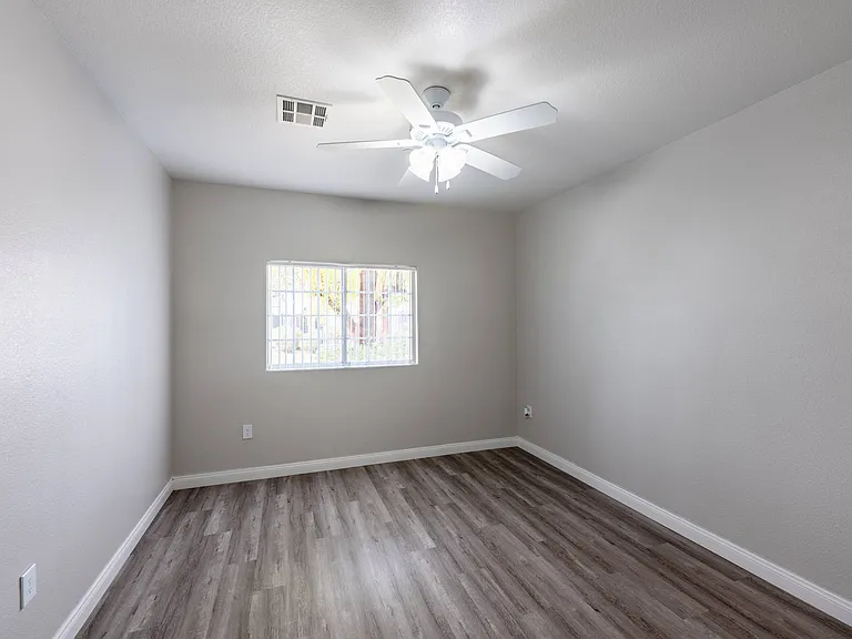Cheyenne Villas — Photo 6