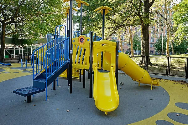 Sold by Corcoran | media 18