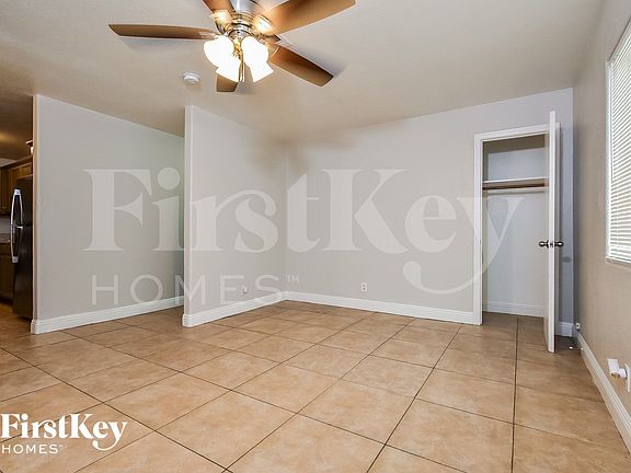 4th image of 1401 Blankenship Ave