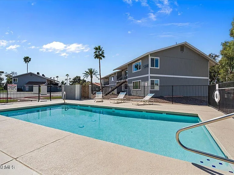 1346 E Mountain View Rd #208 — Photo 29