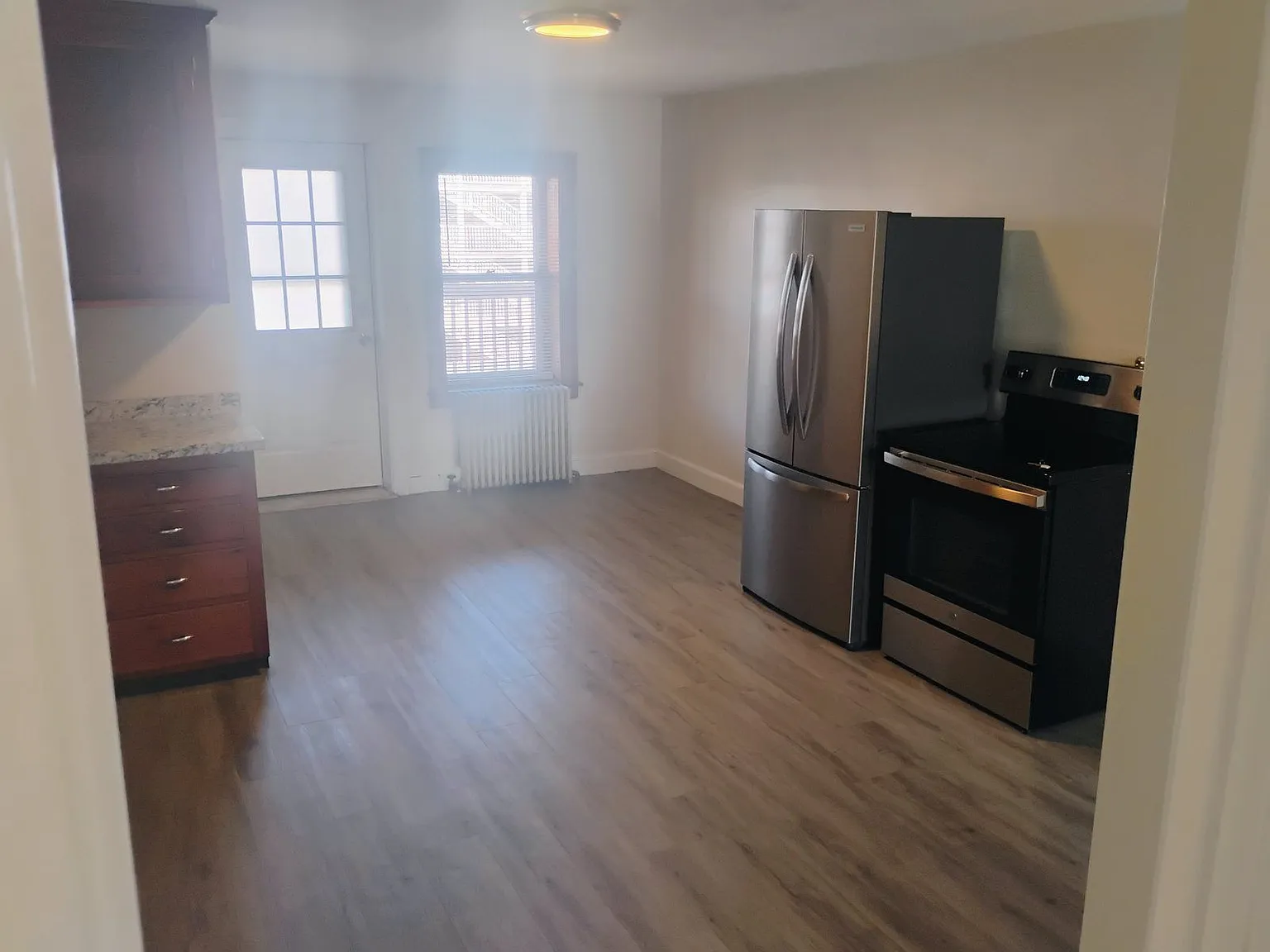 1 bed, 1.0 bath, $1,595 — Photo 2