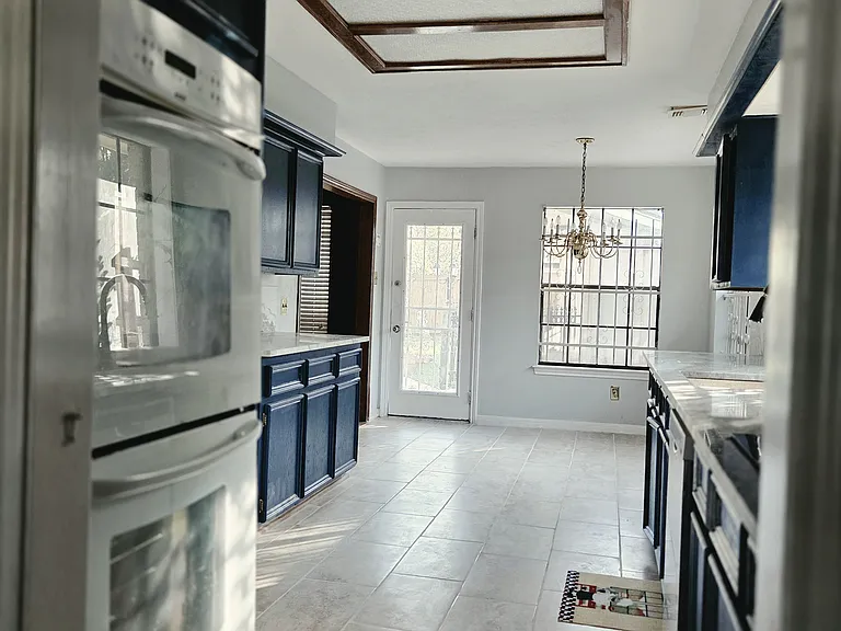 8826 Heatherly Dr — Photo 11