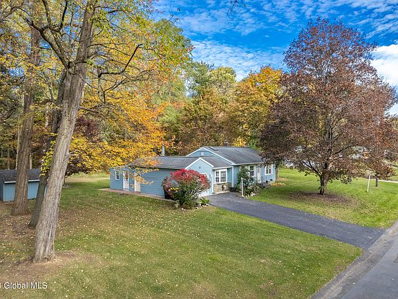 2nd image of 26 Hembold Drive