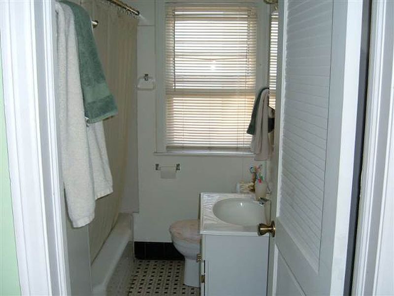5th image of 406 ALTAMONT Avenue
