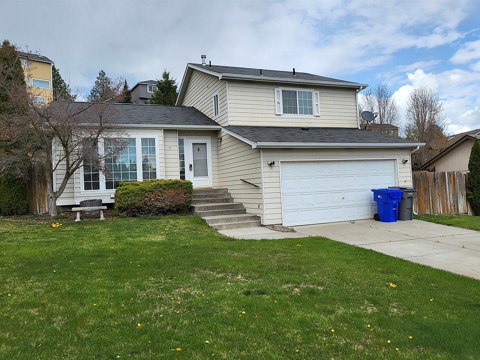 1st image of 811 E Country Hill Ct