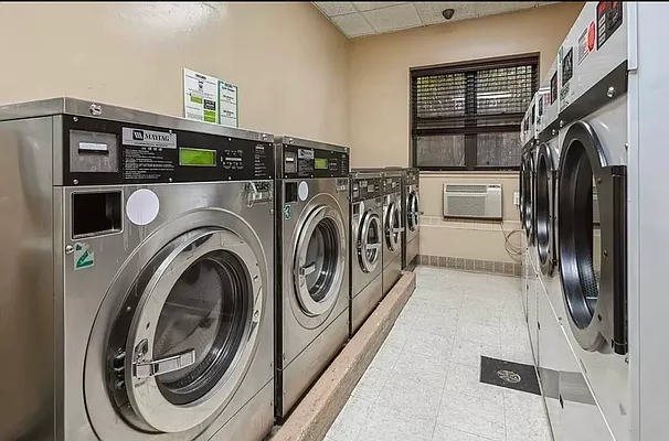 Sold by Island Premier Properties LTD | media 14