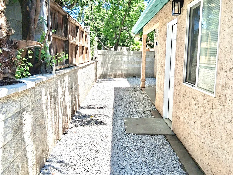 187 Washington St — Photo 20