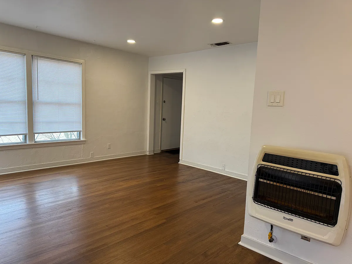 Building Photo - 1403 Rio Hondo Dr
